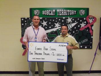 Walmart gives to Eunice High